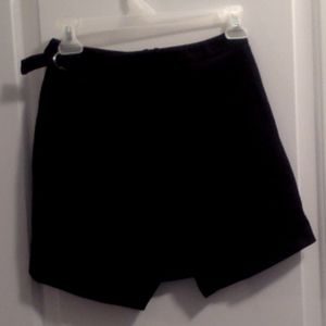 Black skirt